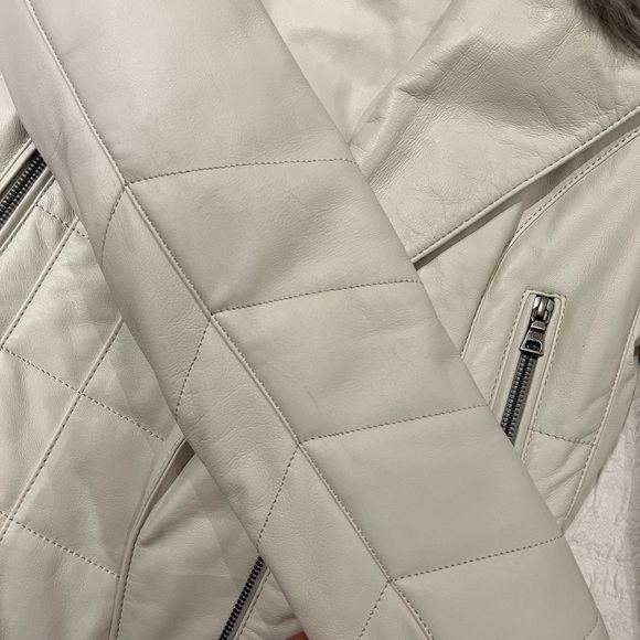 White real leather jacket - Picture 4 of 8